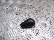 BFD077996 2014 TOYOTA HILUX D4D 2.5 HI LO SELECTOR KNOB