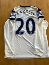Everton 2013/14 Nike long sleeved third shirt Barkley Size L
