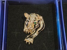 Majestic Jewel Adorned
