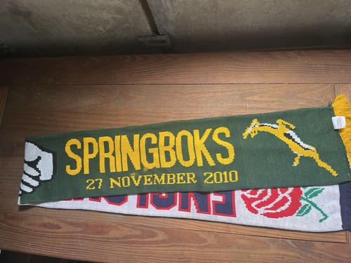 Memorabilia rugby scarf - memorabilia,