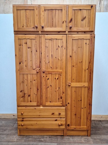 Three door wardrobe triple - three,