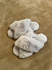 M&S Ladies Slippers Size 5-6