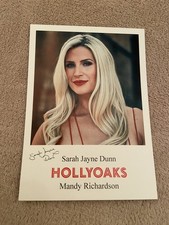 SARAH JAYNE DUNN     (HOLLYOAKS) PRESIGNED CAST CARD