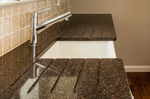 Bronze porcelain brand - bronze,