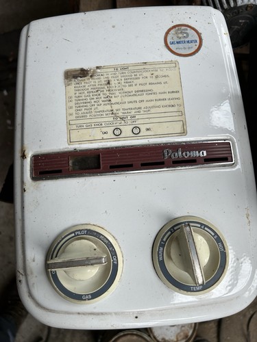 Gas water heater - gas, (caravan?)