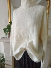 Ex Designer Everlane Pom Pom