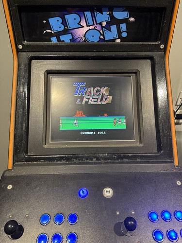 Arcade machine with - arcade, 800