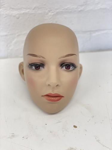 Vintage mannequin head - mannequin, eye