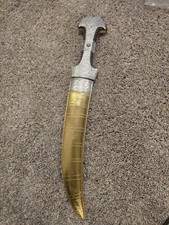 Legends Of Tomorrow Screen