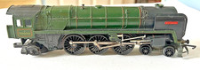 A TRIANG R259 OO GAUGE BRITANNIA LOCOMOTIVE NUMBER 70000 IN GOOD RUNNING ORDER