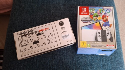 Nintendo switch oled white - nintendo,