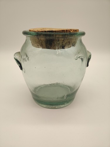 Vtg green glass - green, jar
