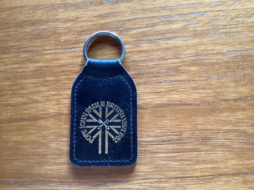 Keyring key ring pope - key,