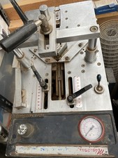 Minigraf Underpinner