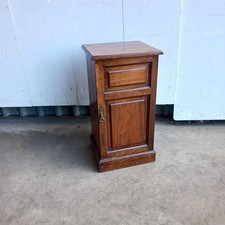 Edwardian mahogany pot