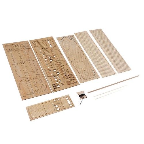 Wooden fishing boat - 1:30,