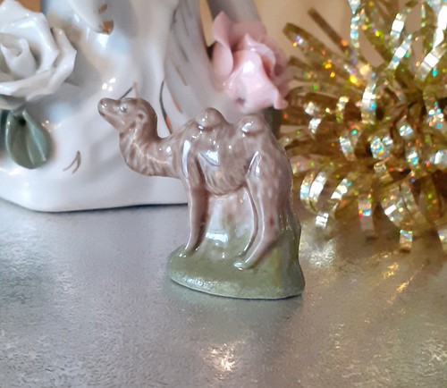 Vintage wade whimsies - wade, camel