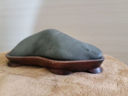 Hokkaido suiseki viewing - suiseki,