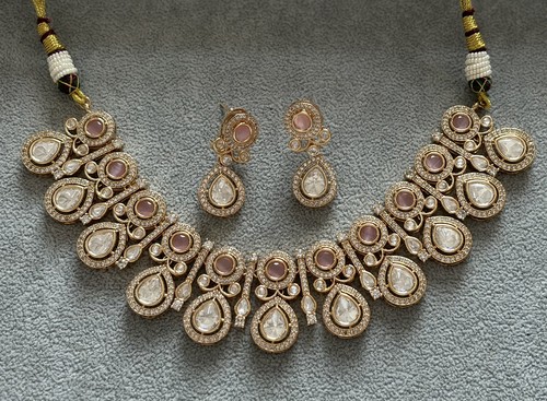 Kundan jewellery set - kundan,