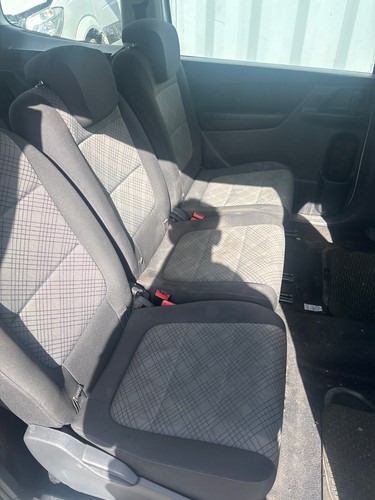 Rear seat assembly - rear, vw