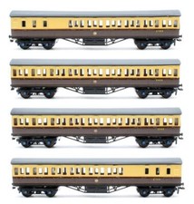 UNKNOWN BRAND OO GAUGE RAKE OF