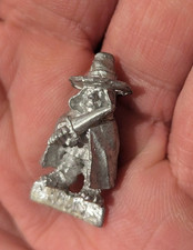 Warhammer Fantasy. Halfling