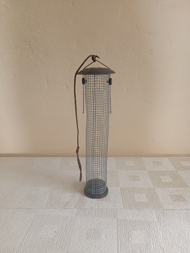 Hanging garden bird feeder - hanging,