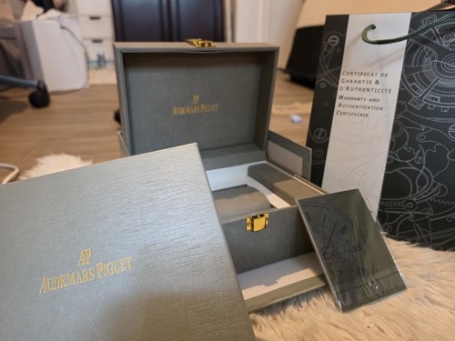 Audemars piguet empty - piguet,