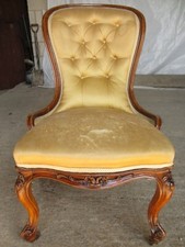 Victorian mahogany button and