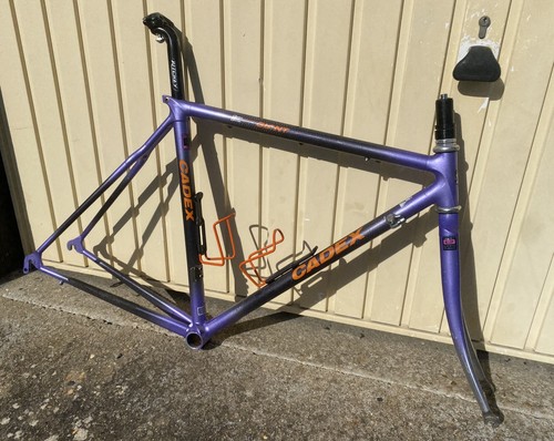 Giant cadex retro road - cadex, cf-r
