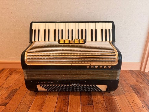 Hohner arietta vintage - iv, m