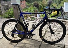 Pinarello Prince SL Road Bike 58cm, with Mavic Wheel bags.