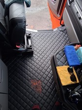 SCANIA S PRESTIGE LINE SMOOTH BLACK FLOOR MATS LHD RHD SWIVEL CAPTAIN FOLD SEAT