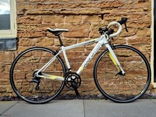 Boardman Sport /e 2XB 700c