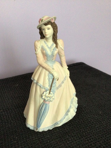 Coalport beau monde figurine - beau,
