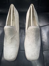 WEDDING SHOES