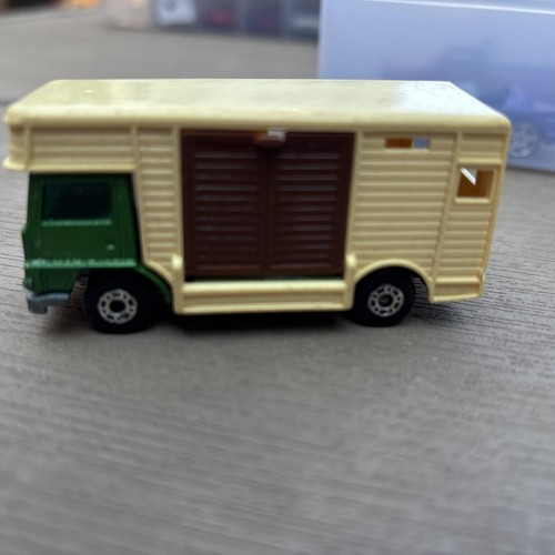 Matchbox super fast 40 - fast, no.40