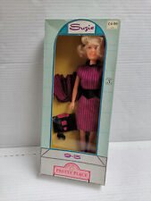 Suzie Chad Valley Fashion Clone Pretty Place Office Teenage 10" Doll Vintage