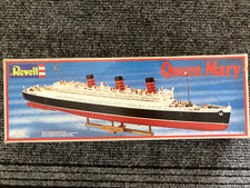 Revell 1/570 Queen Mary model kit, complete, sealed bags, 2ft long when complete