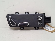 BENTLEY BENTAYGA SEAT WATCH