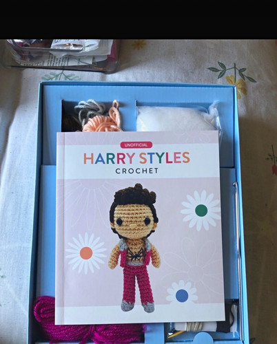 Harry styles crochet amigurumi - harry,