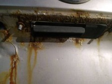   Rear Tailgate Boot Opening