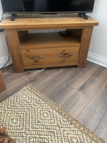 Next hartford solid oak - hartford, tv