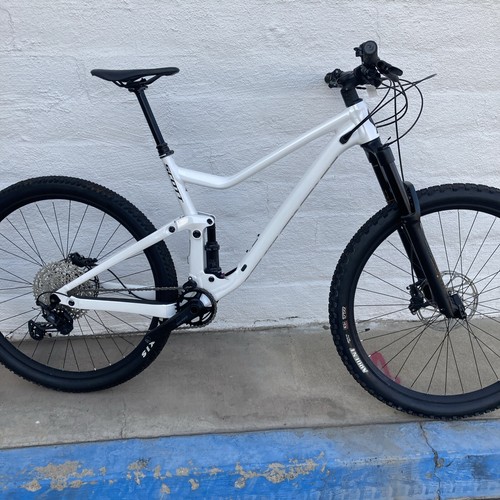 New scott genius 940 - new,