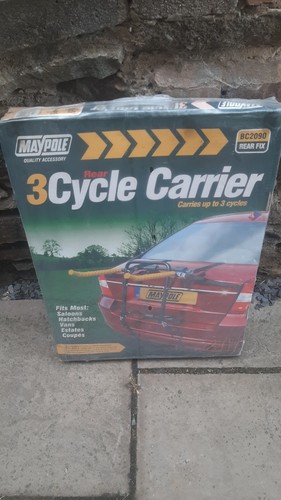 Three cycle carrier - three,