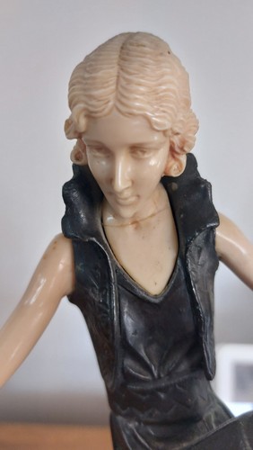 Art deco hot - art, seated