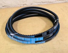 Gates XPA690 Quad-Power 4 Drive Belt, Cogged V-Belt, 0.5" W,  27.874" (708mm) L