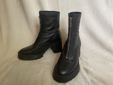 ZARA sz. 39/8 Flat Sock Ankle