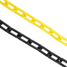 Plastic Chain Links Crowd