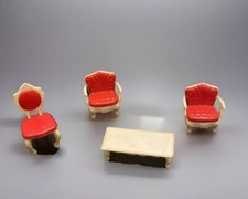 VTG Dollhouse Queen Anne